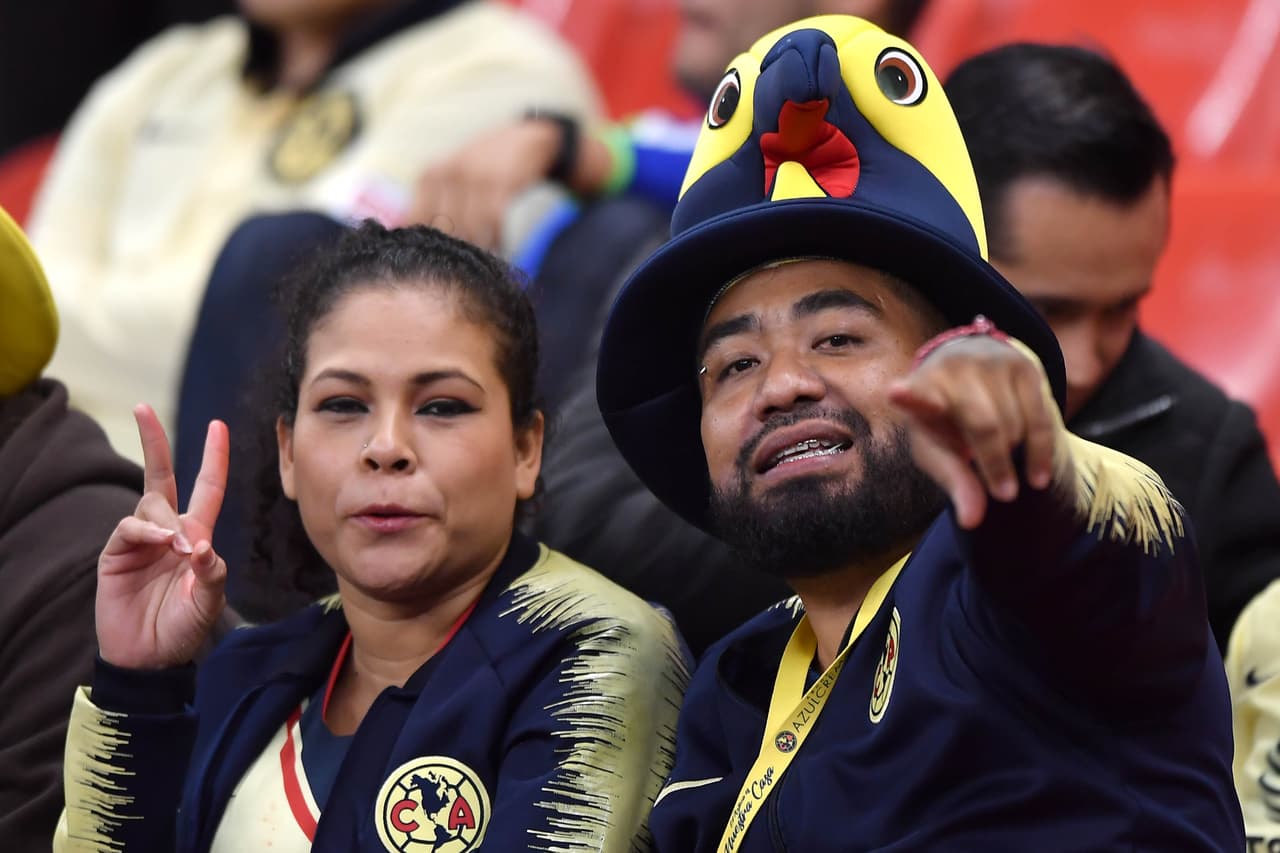 Absolutamente todos expectantes y en vísperas de pasarla bien este noche en el Estadio Azteca.
