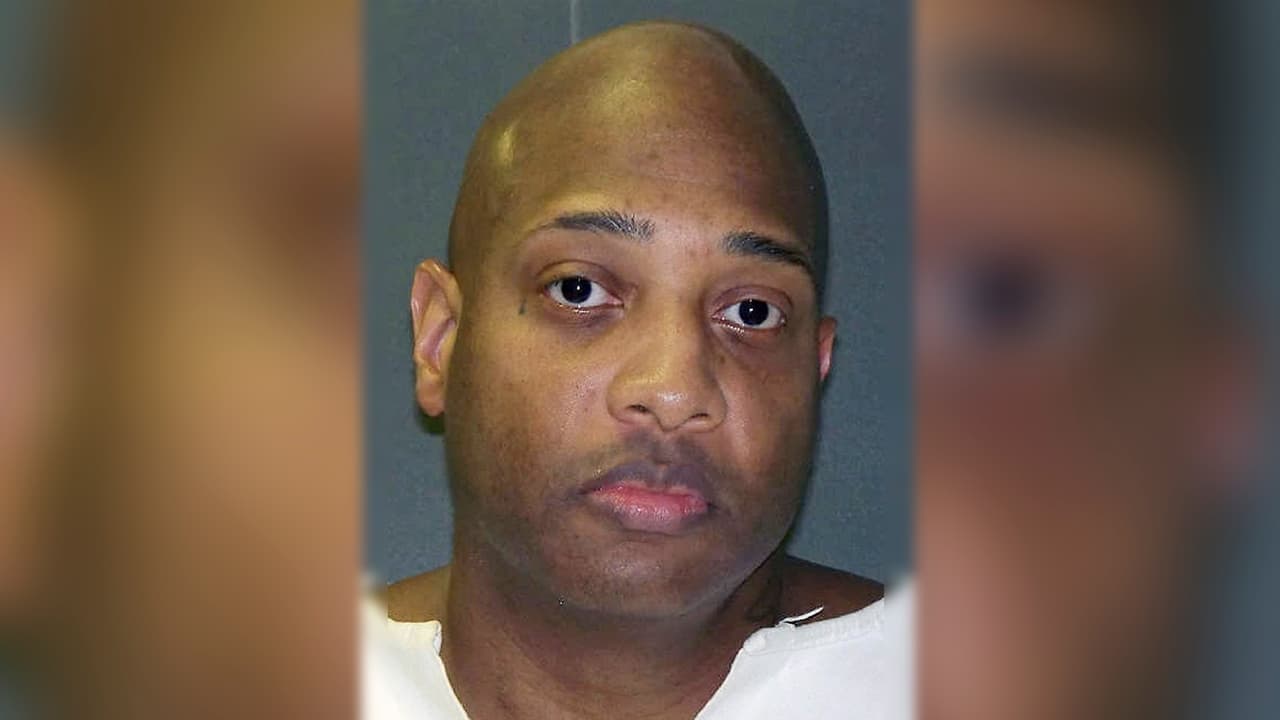 <b>Taichin Preyor. </b>Ejecutado el 27 de julio de 2017 en la cárcel de Huntsville
<b>.</b> Recibió la inyección letal por degollar a su proveedora de crack en San Antonio. En 2005, un jurado validó la tesis de que Preyor irrumpió en la madrugada del 26 de febrero del año anterior en el apartamento de Jami Tackett, la chica que solía venderle crack, droga a la que era adicto desde su adolescencia. Aunque los planes de Preyor eran entrar a robar, una vez ahí atacó al novio de la mujer, quien logró escapar en busca de ayuda, y luego apuñaló a Tackett y le cortó la garganta. Preyor argumentó hasta el último día de su vida que Tackett y su pareja lo atacaron y él se defendió. 
<br>
<br>
<b>Últimas Palabras: </b>En primer lugar, me gustaría decir: "La justicia nunca ha avanzado quitando una vida" de Coretta Scott King. Por último, a mi esposa y mis hijos, los amo a todos desde siempre y por siempre. Eso es.