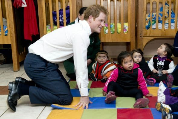 El hijo de la presidenta Bachelet relató que Enrique de Gales también bailó con los niños y estuvo conversando con unos 'lonkos', las máximas autoridades de las organizaciones mapuches.