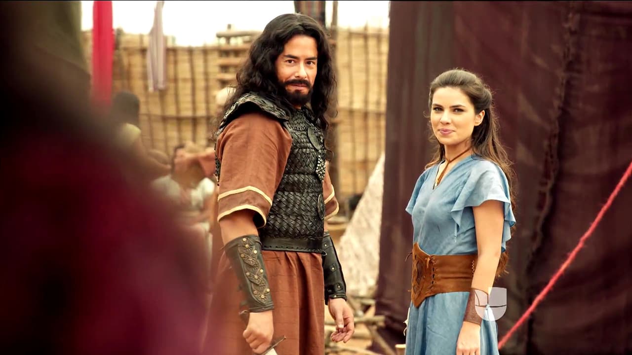 Por su parte, 
<b><a href="http://www.univision.com/series/la-tierra-prometida/thais-melchior-es-aruna-en-la-tierra-prometida">Aruna</a></b> vivía al lado de su madre adoptiva Leia y su media hermana Samara.