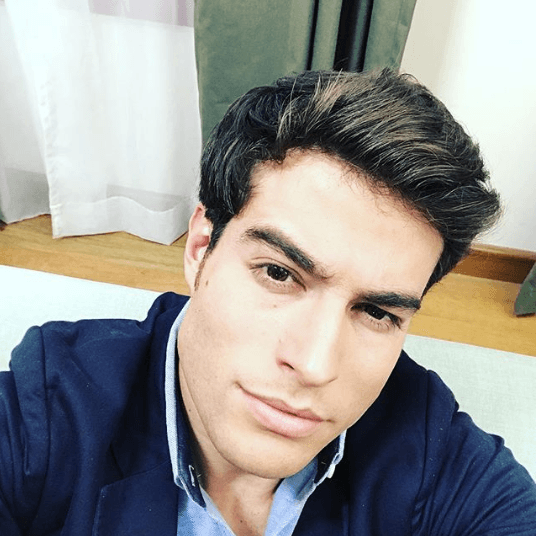 En entrevista con TVyNovelas, el actor de origen ecuatoriano también habló de los resultados de 'Hijas de la Luna': "Estoy muy contento con el recibimiento de esta novela rosa que funcionó muy bien. Fuimos número uno en México, y el cierre tiene récord más alto registrado. Es algo que se agradece mucho al púbico".