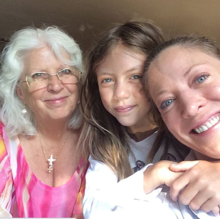 De este romance nació Valentina Noli en septiembre de 2006. Actualmente tiene 13 años y no ha sido reconocida por Jorge Salinas.