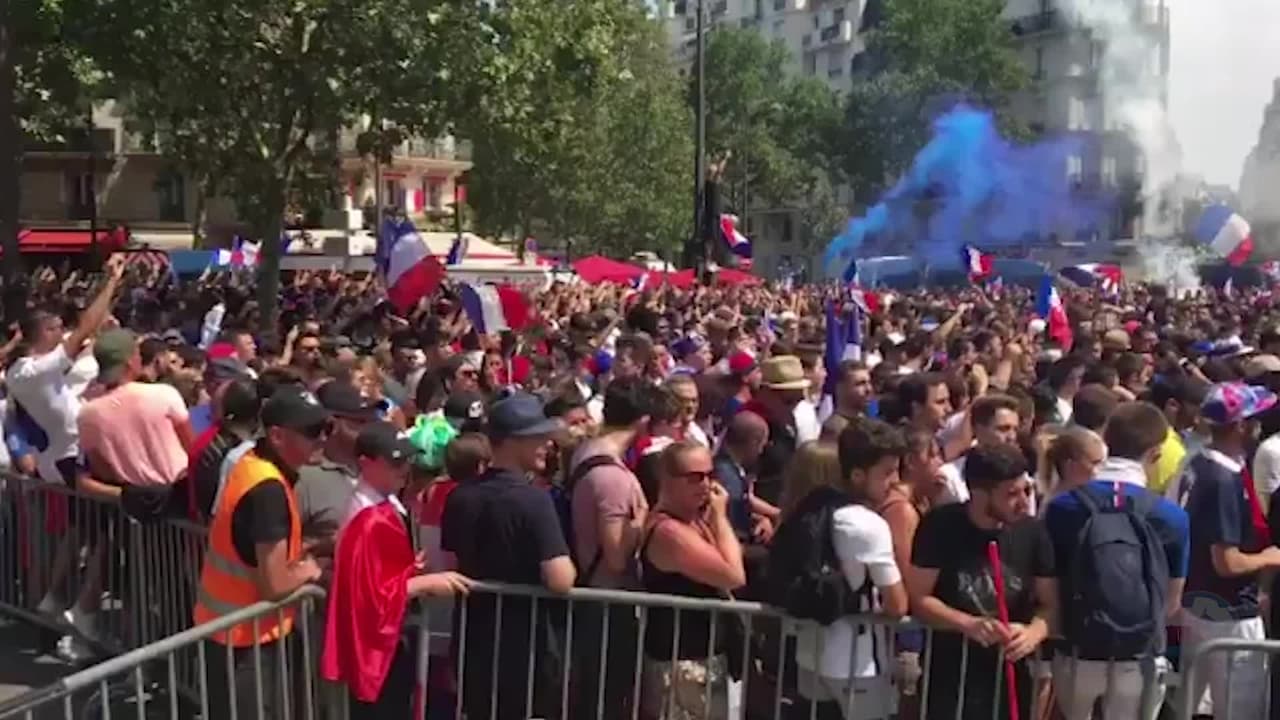 Así se vive el espectacular ambiente en París, previo al arranque de la gran final
