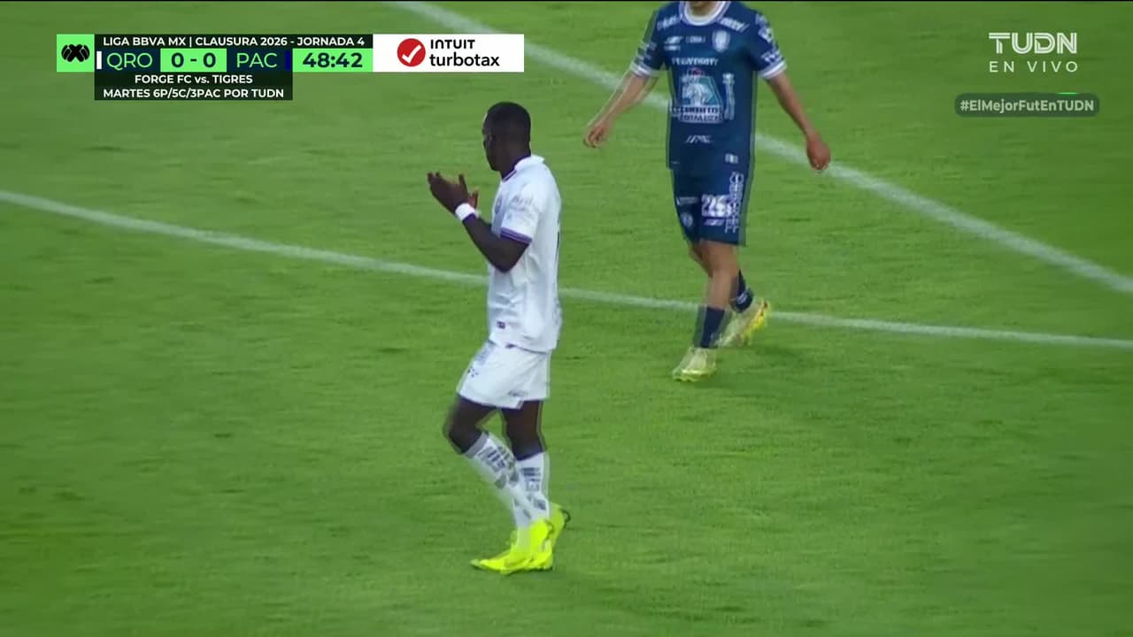 ¡Cerca la bala! Jean Unjanque remata cruzado y casi pone el 1-0 a favor del Querétaro