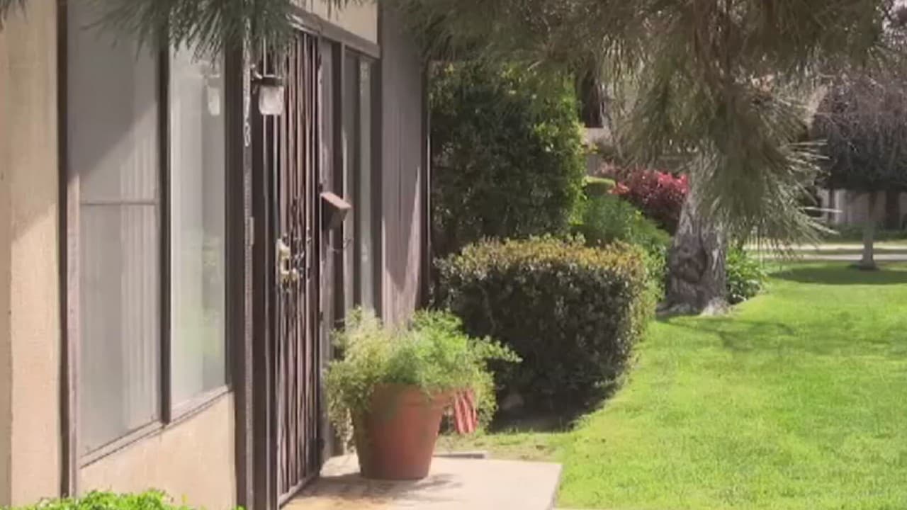 Demandan al condado de Fresno por incumplir ley que exige garantizar la vivienda pública