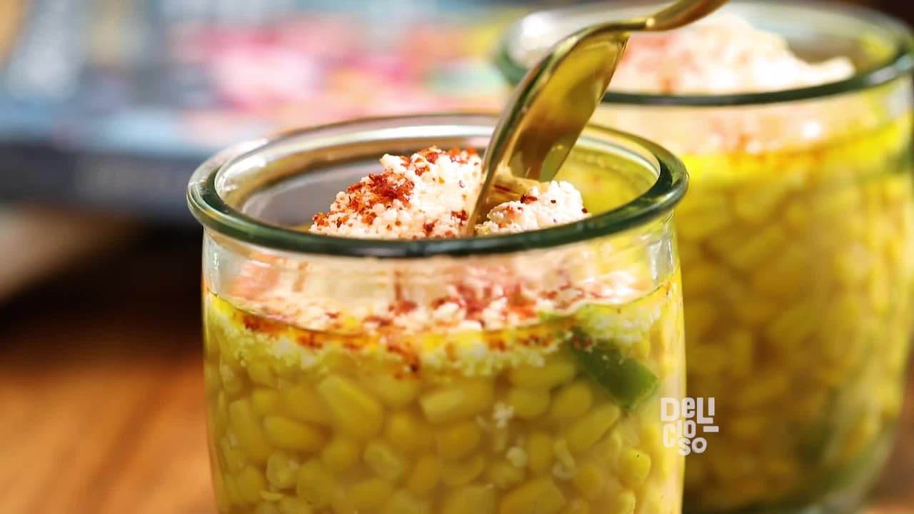 Esquites con mayonesa y queso