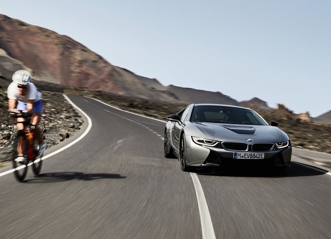 <b>Prima anual promedio para una unidad con 1 año de uso:</b> 3,892 dólares
<br>
<br>
<b>Prima anual promedio para una unidad con 5 años de uso: </b>3,525 dólares