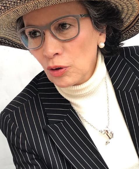 Fue durante su participación en el programa 'La Saga' de Adela Micha donde Reyes Spíndola respondió a los cuestionamientos de la conductora relacionados con la supuesta envidia hacia Yalitza. "Debo confesar que antes de que se soltara todo este desastre [...] cuando dijeron las nominaciones estaba yo solita en mi casa y de verdad me emocioné [...]", aseguró.