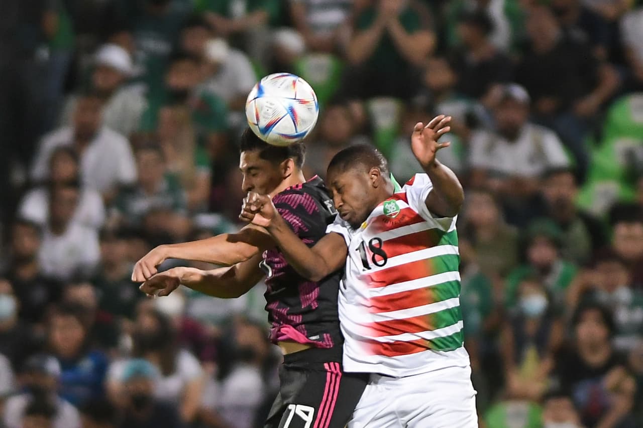 México debutó en la Concacaf Nations League con goleada de 3-0 sobre Surinam en el Estadio Corona de Torreón.