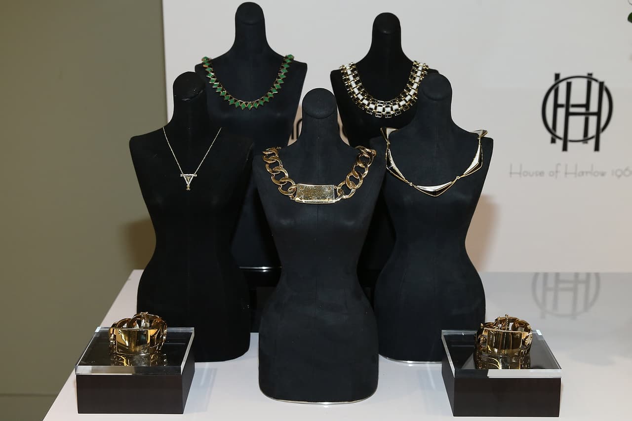 Nicole Richie House of Harlow 1960