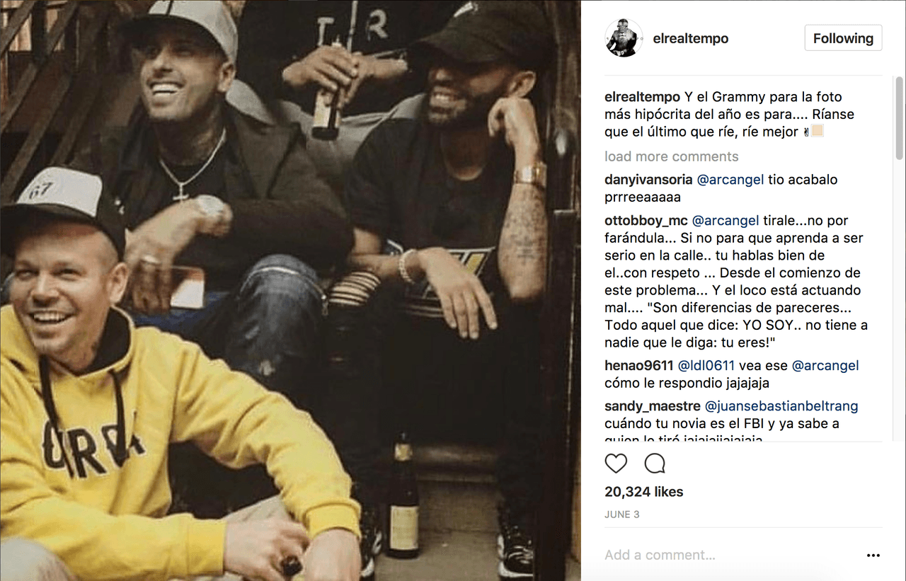 Tempo tilda de hipocrita el junte de los artistas.