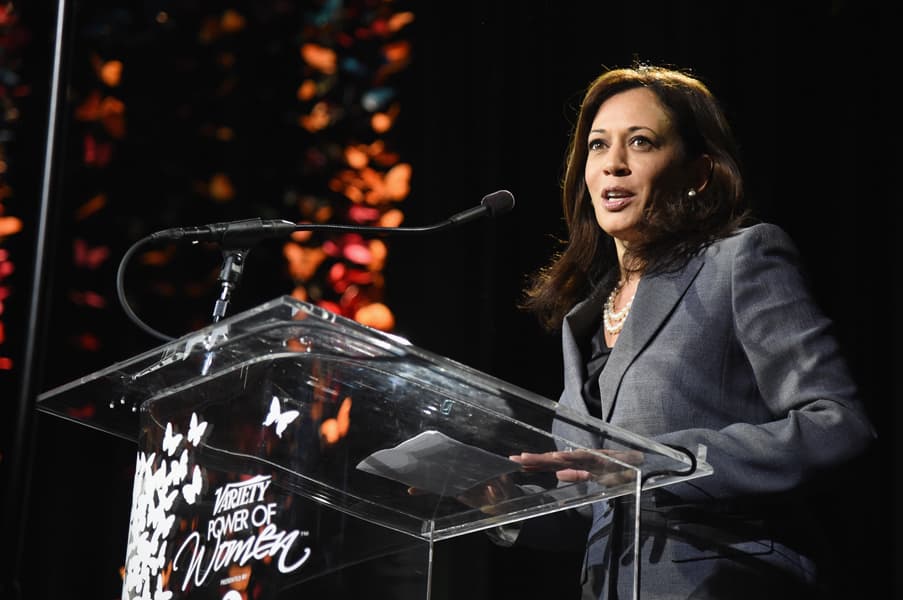 Fiscal de California impulsa protección para inmigrantes indocumentados