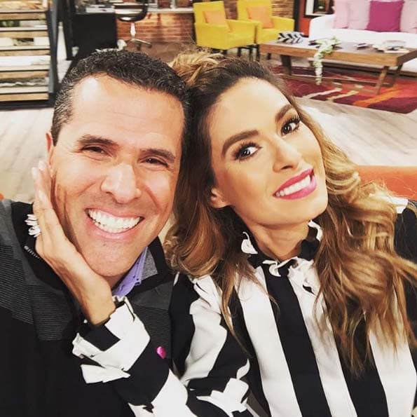 Un gustazo tener a Marco Antonio Regil en HOY. Él es uno de los mejores presentadores y locutores mexicanos.