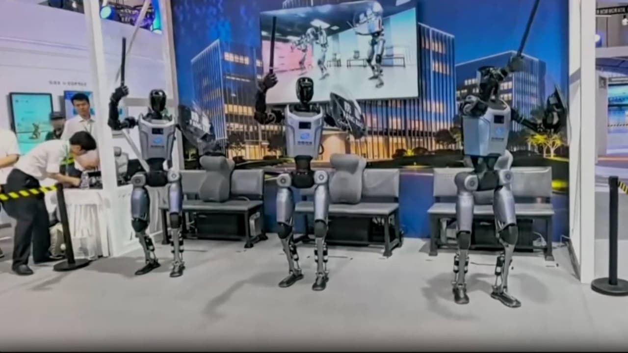 China acelera el desarrollo de robots humanoides para posibles usos militares