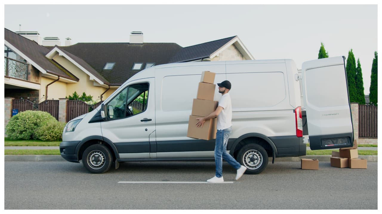 Para ganar dinero con mudanzas o ensamblajes, hay aplicaciones como Task Rabbit que, de acuerdo al sitio web Career Kharma, 
<b>genera hasta $75 por hora en Nueva York, dependiendo de la tarea. </b>