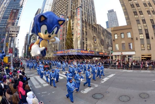 Celebran el famoso desfile de Thanksgiving Celebran el famoso desfile de Thanksgiving Celebran el famoso desfile de Thanksgiving