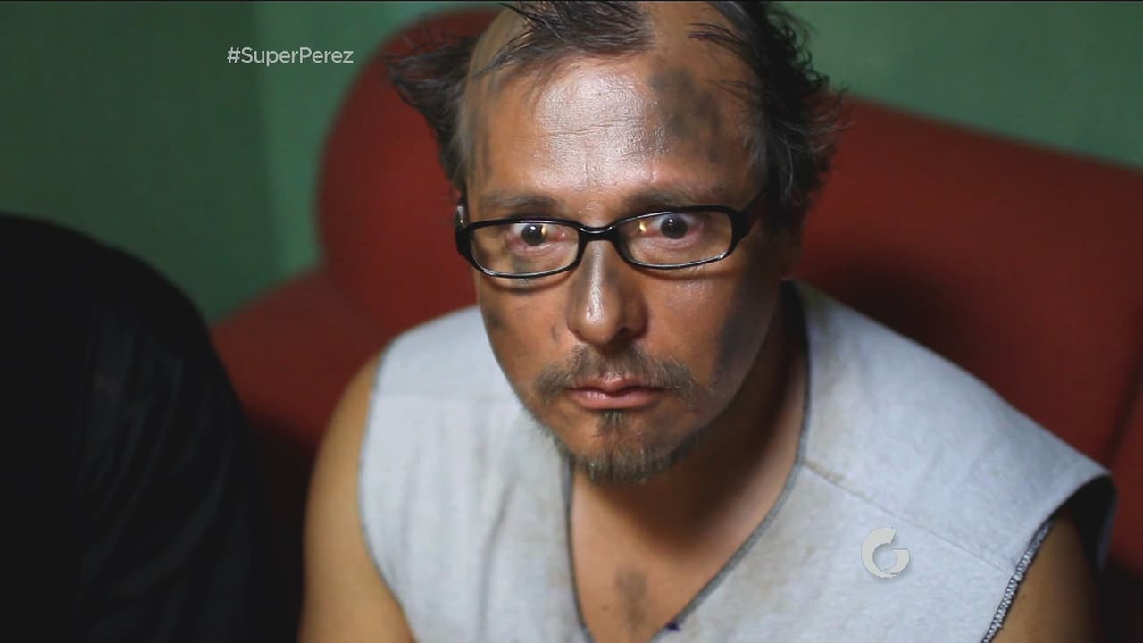 Para distraer a Martha, Eustaquio piensa en una 'fiesta sorpresa' para ella. Martha escucha sus pensamientos y se tranquiliza por un momento.