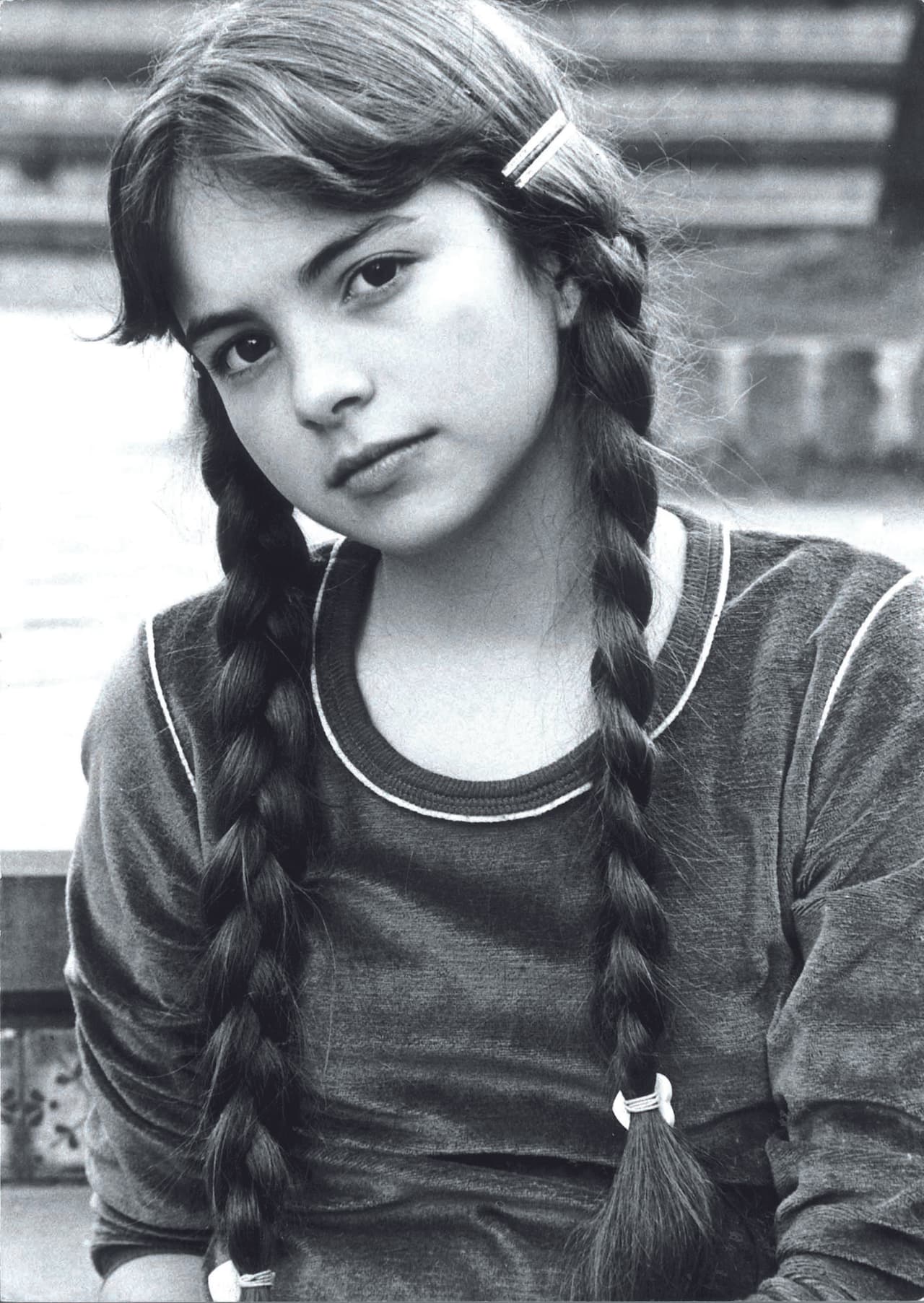 Lucerito, como la llaman sus fans, apareció en la telenovela ‘Chispita’, la cual vio la luz en 1982. Posterior a su personaje, la intérprete ha recorrido un largo camino y ha anotado a su lista éxitos como ‘Cuando llega el amor’, ‘Los parientes pobres’, ‘Por ella soy Eva’, ‘Soy tu dueña’ y ‘Mañana es para siempre’.