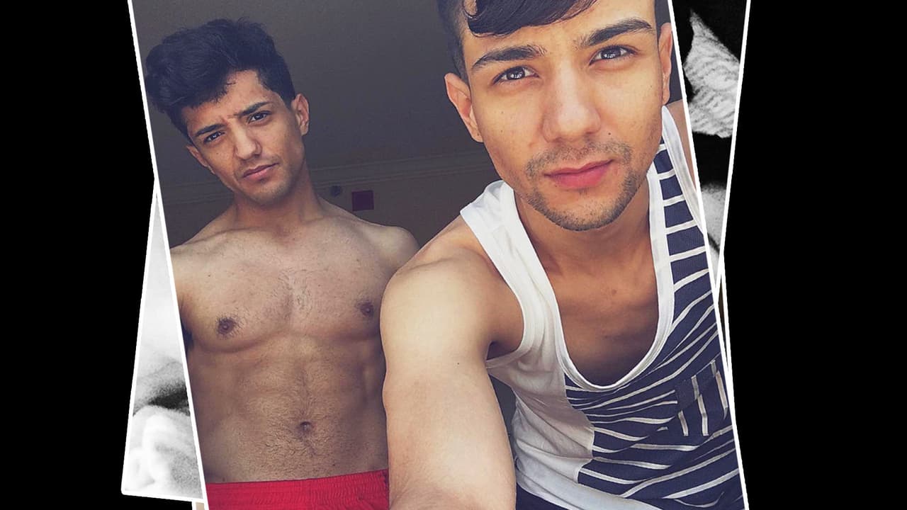 El capitán de Va Por Ti vive orgulloso de sus hermanos, Bebe y Mireya Coronel, quienes también cuentan con miles de seguidores en las redes sociales. Bebe canta, baila y modelo y Mireya tiene una boutique de moda . No hay duda de que los hermanos Coronel están de moda.