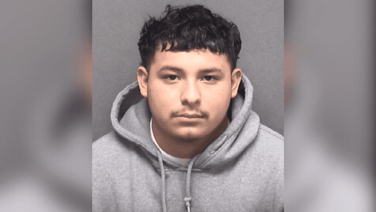 Arrestan a adolescente sospechoso de matar a hombre que le pedía dinero