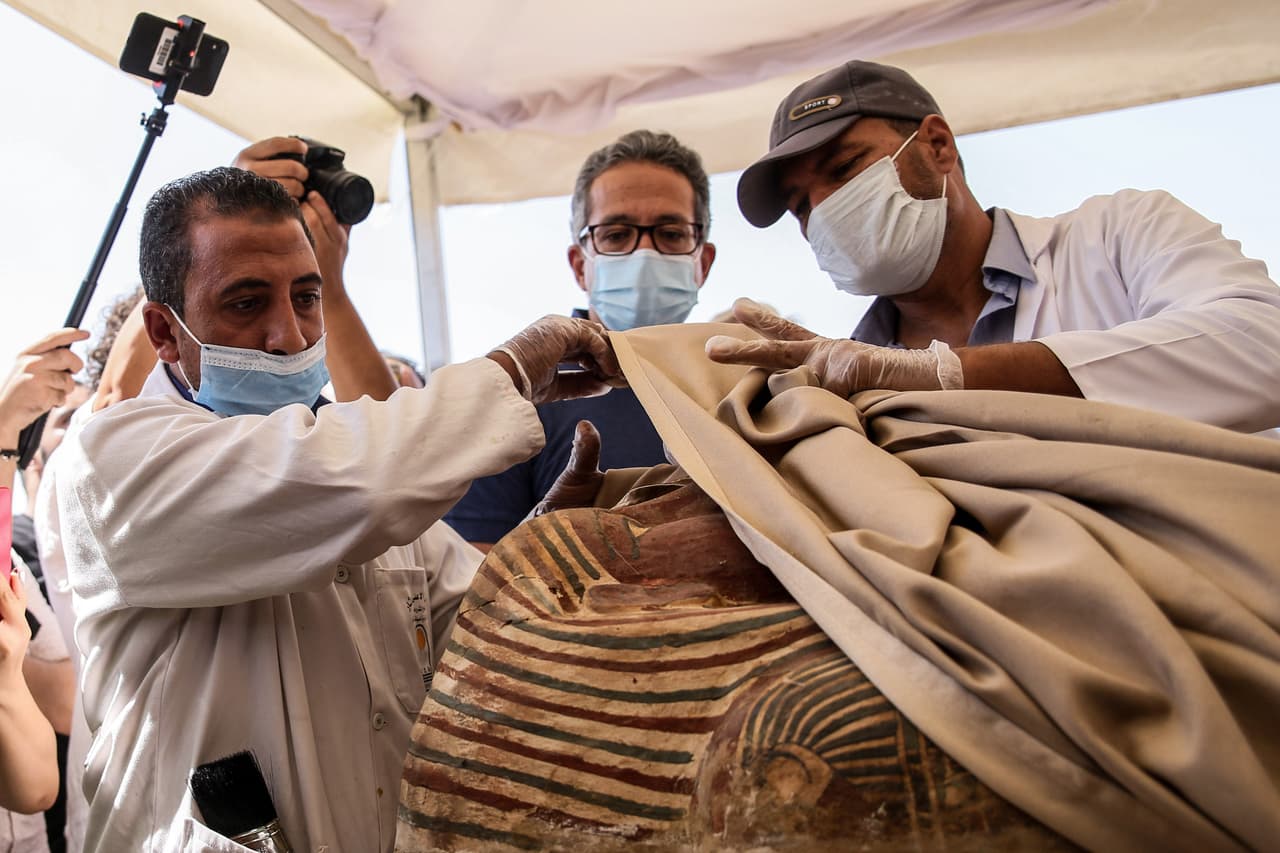 También hallaron 28 estatuillas de Ptah-Soker, la diosa principal de la necrópolis Saqqara.
<br>