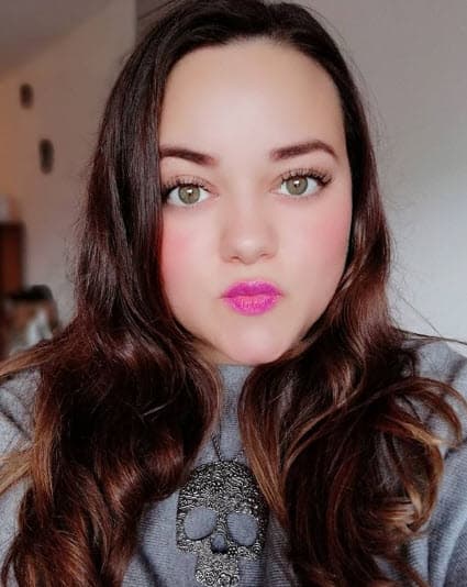 <b>Andrea Lagunes </b>
<br>Lagunes, mejor conocida por su participación en la telenovela ‘Gotita de amor’, publicó un video en redes sociales el 28 de septiembre de 2021, donde
<a href="https://www.univision.com/famosos/andrea-lagunes-de-gotita-de-amor-esta-embarazada">reveló que será mamá</a>.