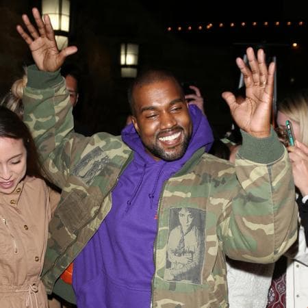 Desbordó esa 
<b><a href="https://www.nytimes.com/2018/06/25/arts/music/kanye-west-ye-interview.html">intensidad y desenfreno</a></b> en la entrevista que ofreció al reportero 
<b><a href="https://www.nytimes.com/by/jon-caramanica">Jon Caramanica</a></b> de The New York Times. Desde Jackson, Wyoming, donde el músico se refugia para producir música, el esposo de Kim Kardashian reconoció que ha
<b> contemplado el suicidio</b>, un tema que aborda en su reciente producción.