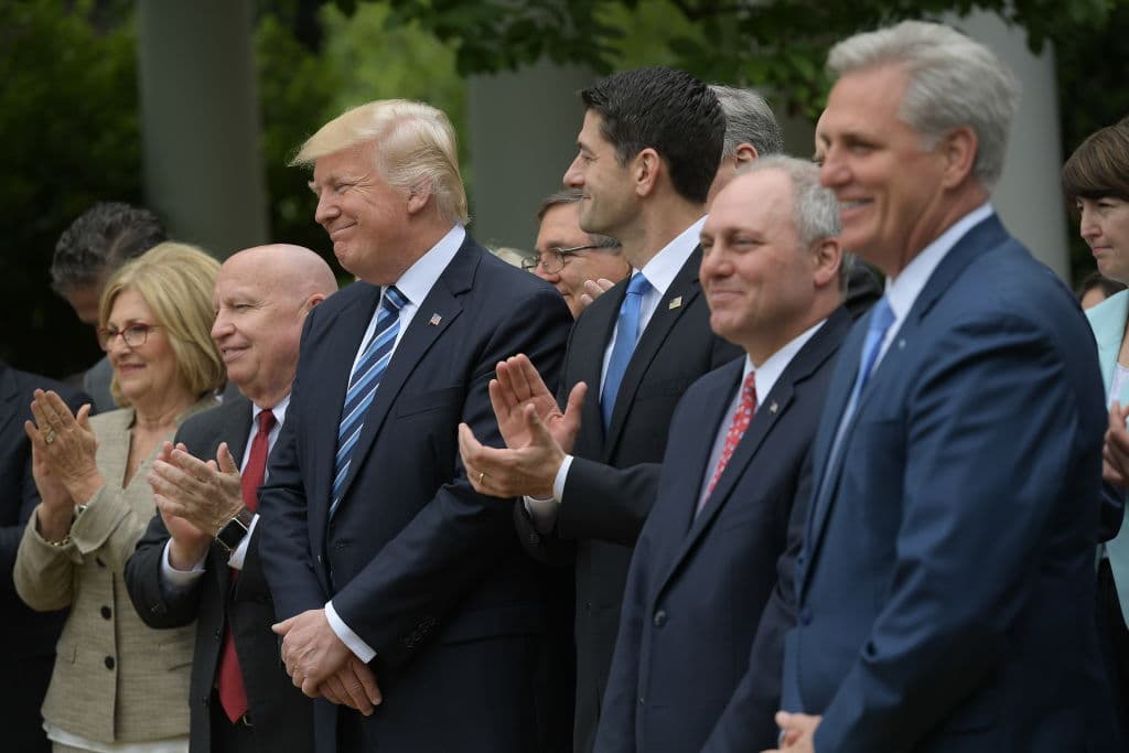 Cámara de Representantes aprueba proyecto de ley que busca desmantelar Obamacare