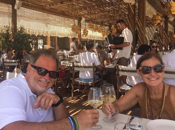 ¡Salud por los buenos momentos!