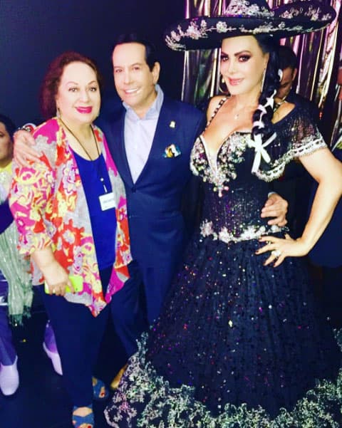 Desafortunadamente la madre de 
<b><a href="http://www.univision.com/temas/maribel-guardia">Maribel Guardia</a></b> murió cuando ella era muy chiquita, sin embargo su hermana mayor Vilma la crió como si fuera su mamá.