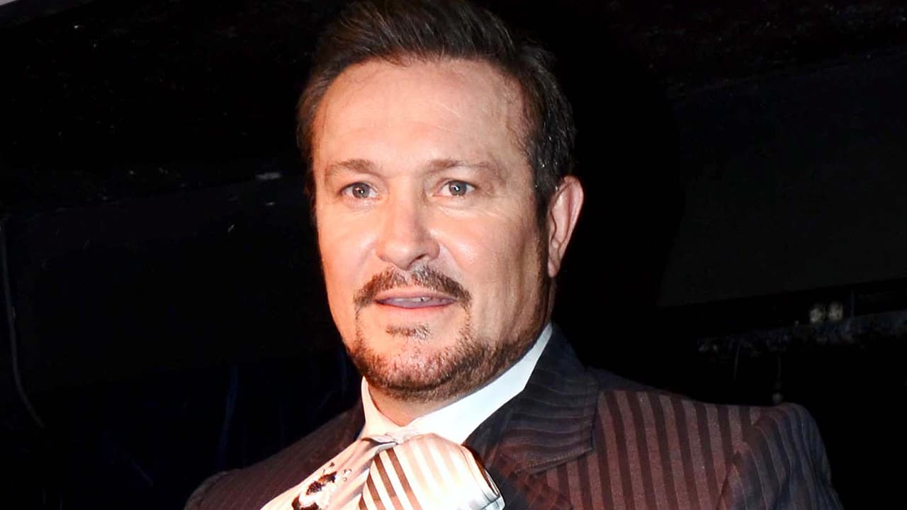 Arturo Peniche describe como "benévolos" a los ladrones que lo golpearon y vaciaron su casa