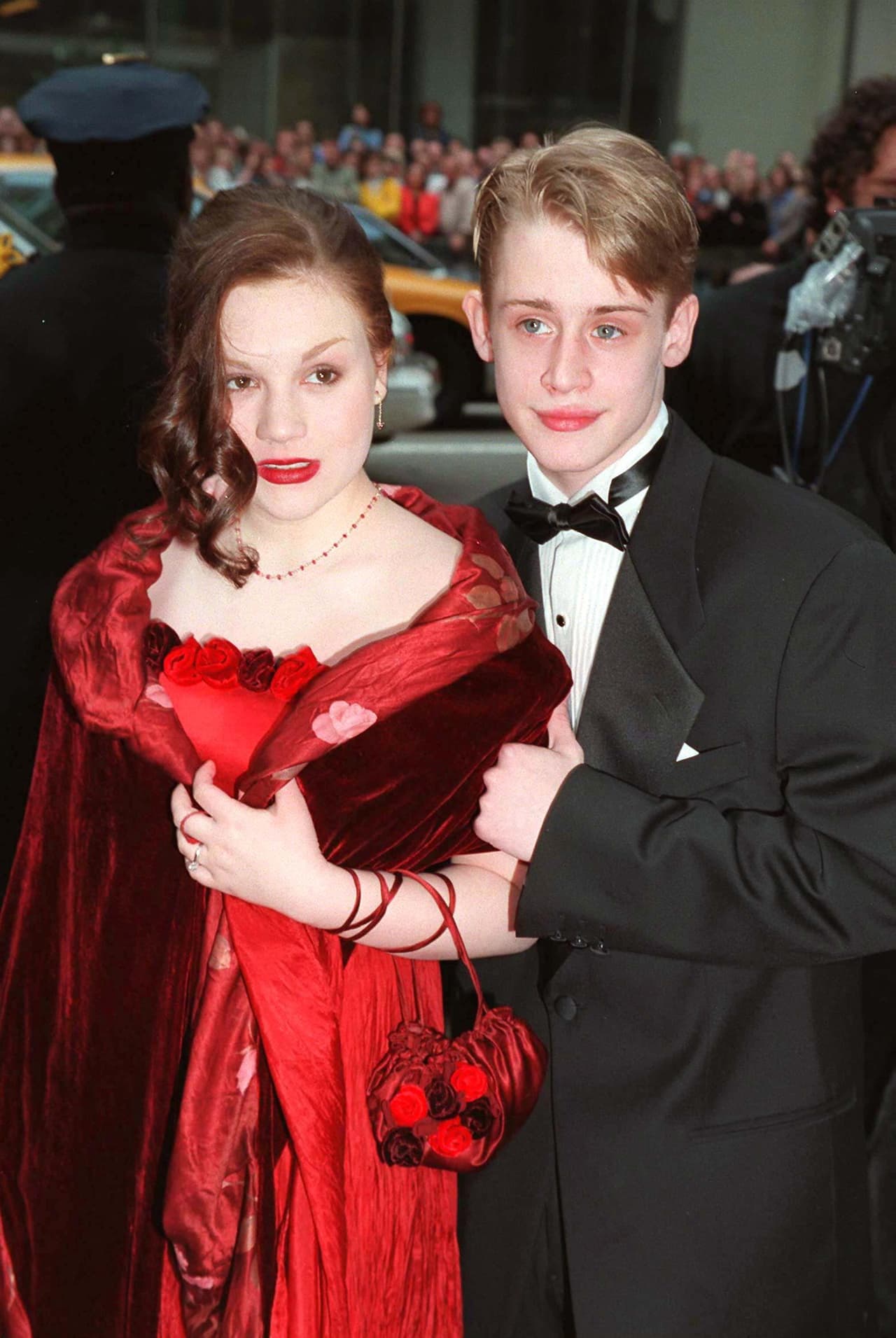 En 1998, Culkin se casó con su novia Rachel Miner, a quien conoció a los 14 años de edad. Desafortunadamente, en el 2000, tras 2 años de matrimonio, se separaron.