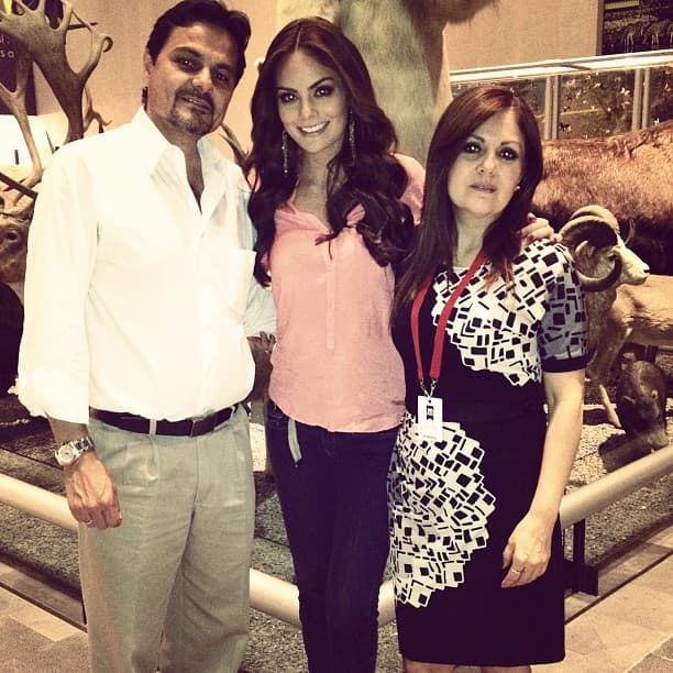 ¿A quién se parece más, papi o mami?