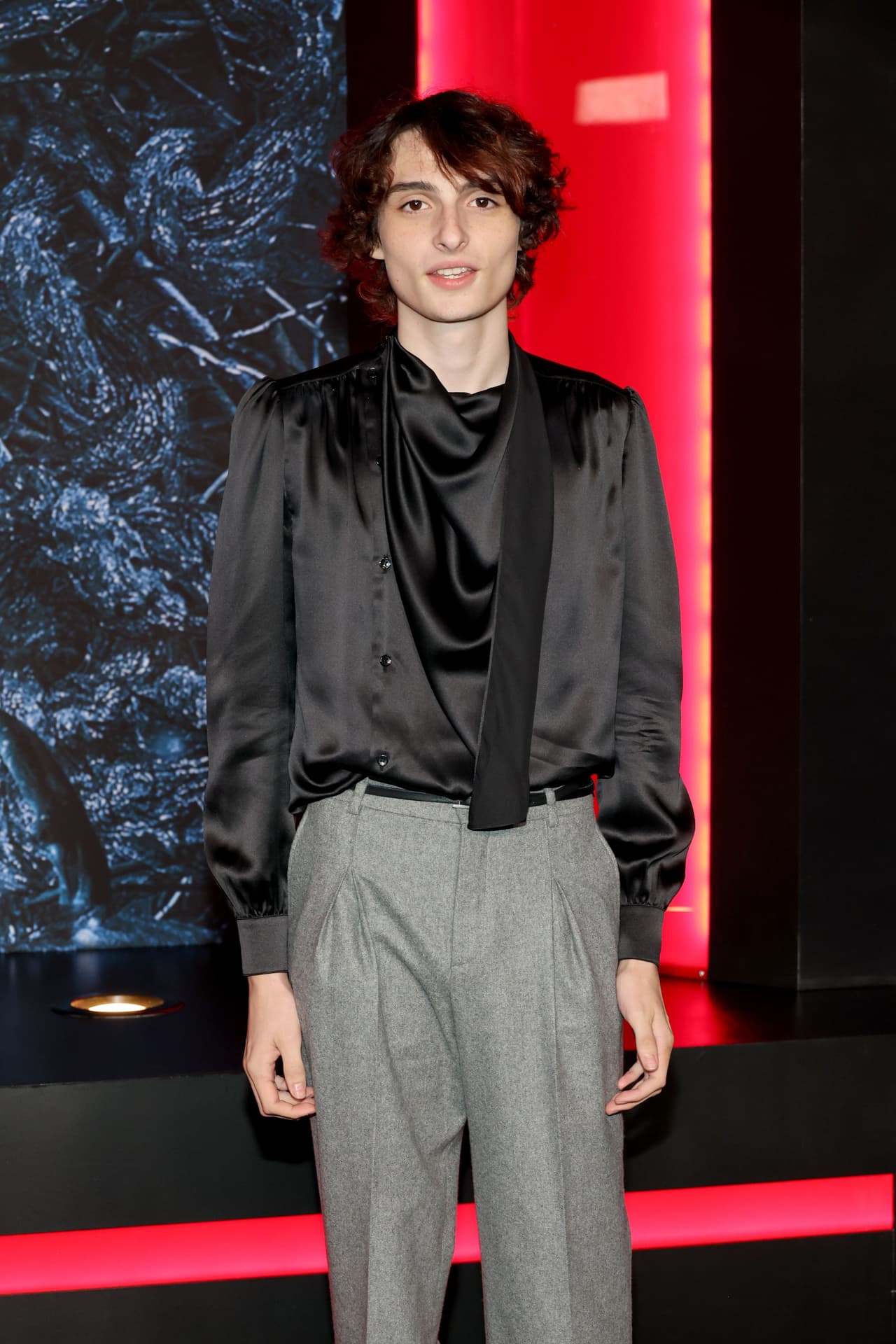 Ahora el actor tiene 19 años de edad y además de participar en ‘Stranger Things’ ha estado en otras películas como ‘It Chapter Two’ y ‘Ghostbusters: Afterlife’.