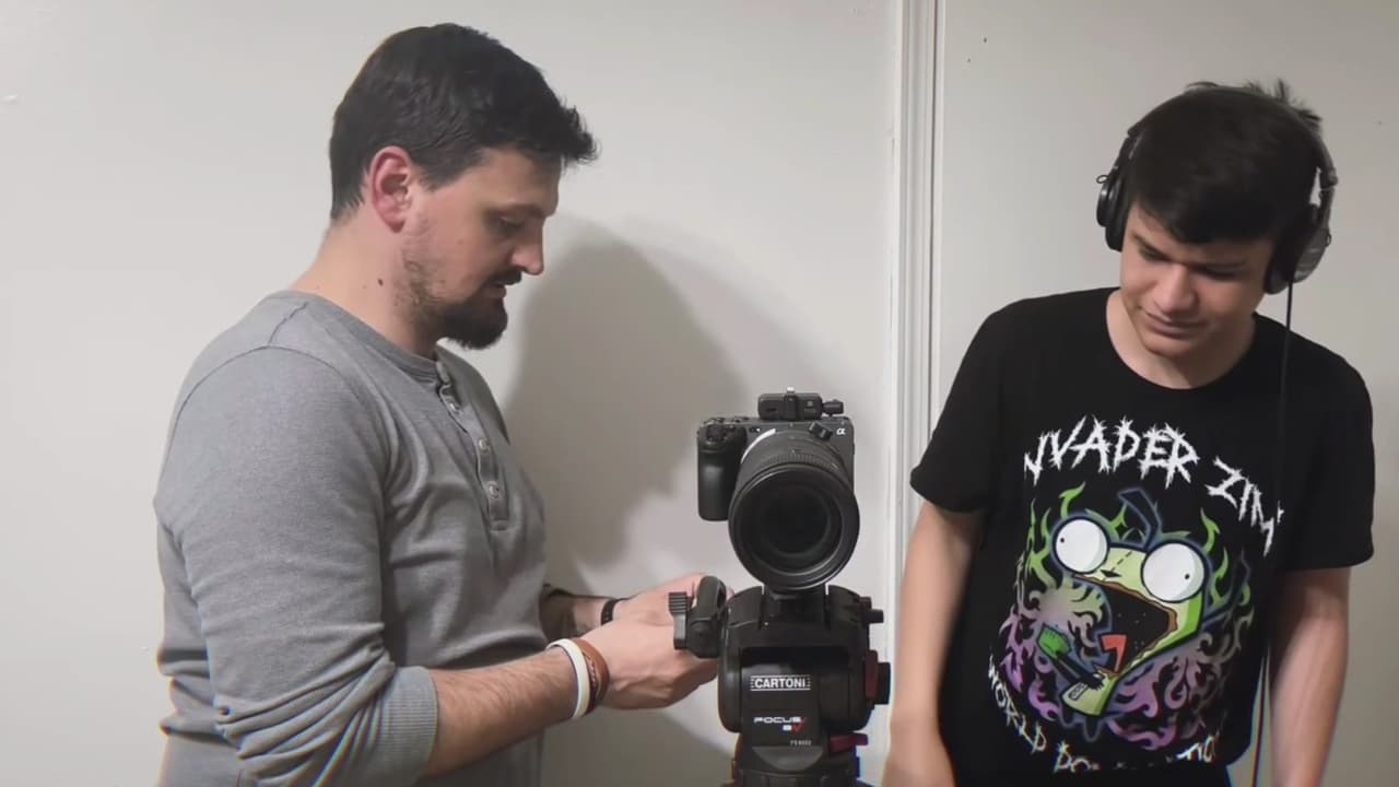 Joven con autismo aún vive con las secuelas del arresto como parte del operativo Midway Blitz