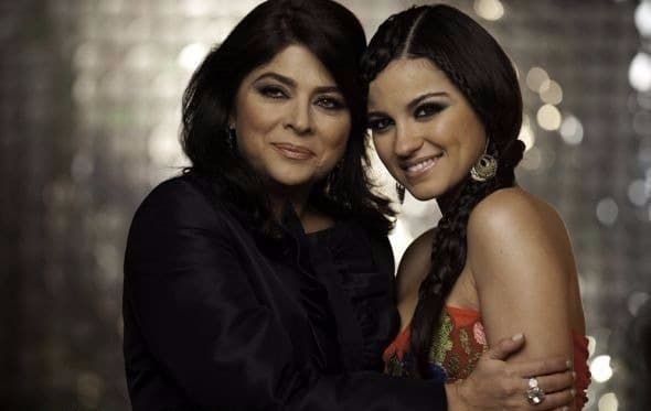 Comenzamos este listado con un par de actrices que nos dejaron sorprendidos con el parecido físico y que además, nos encantó verlas juntas por su gran talento en las telenovelas, nos referimos a 
<b><a href="http://www.univision.com/temas/victoria-ruffo">Victoria Ruffo</a></b> y 
<b><a href="http://www.univision.com/temas/maite-perroni">Maite Perroni</a></b> en 'Triunfo del amor'.