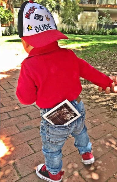 Con tiernas imágenes de su primogénito Valentino, donde se ven las fotos del ultrasonido, compartió su felicidad con sus seguidores en Instagram.