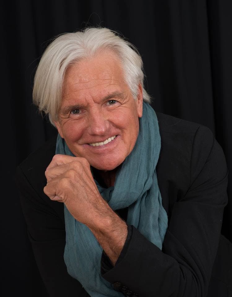 Y a pesar que Sergio Denis continúa internado, este 16 de marzo por la mañana (a dos días de cumplirse una semana del accidente) la doctora Olga Fernández -directora del hospital Ángel C. Padilla- emitió un nuevo parte médico positivo.