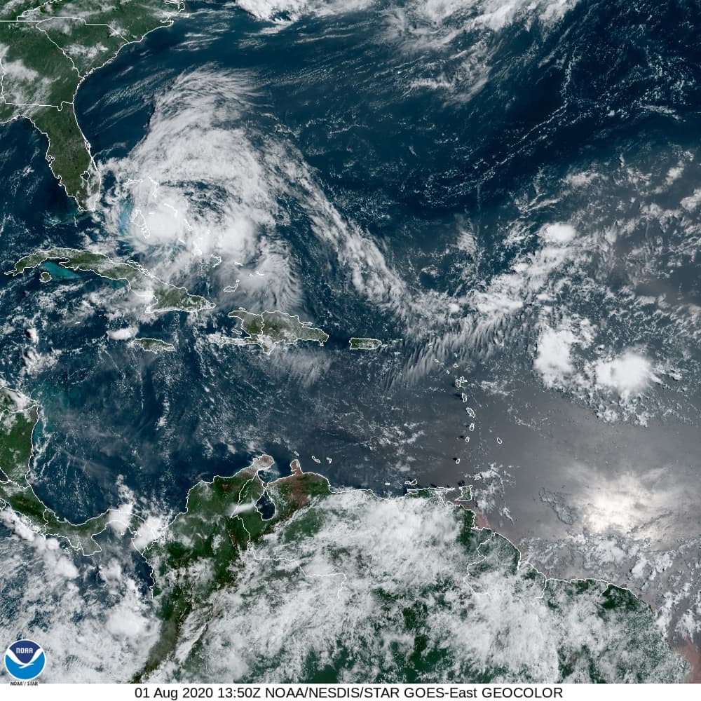 Acá te contamos cuándo llegaría Isaías a Carolina del Norte y quiénes deben evacuar