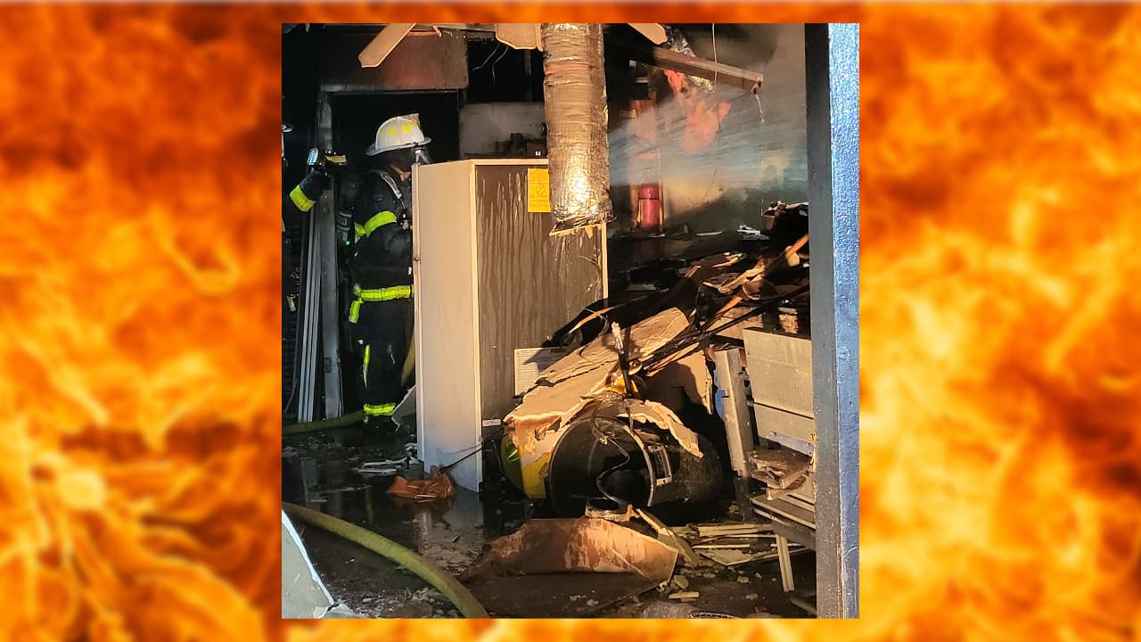 Incendio fulminó oficina en Tampa durante la madrugada del jueves 