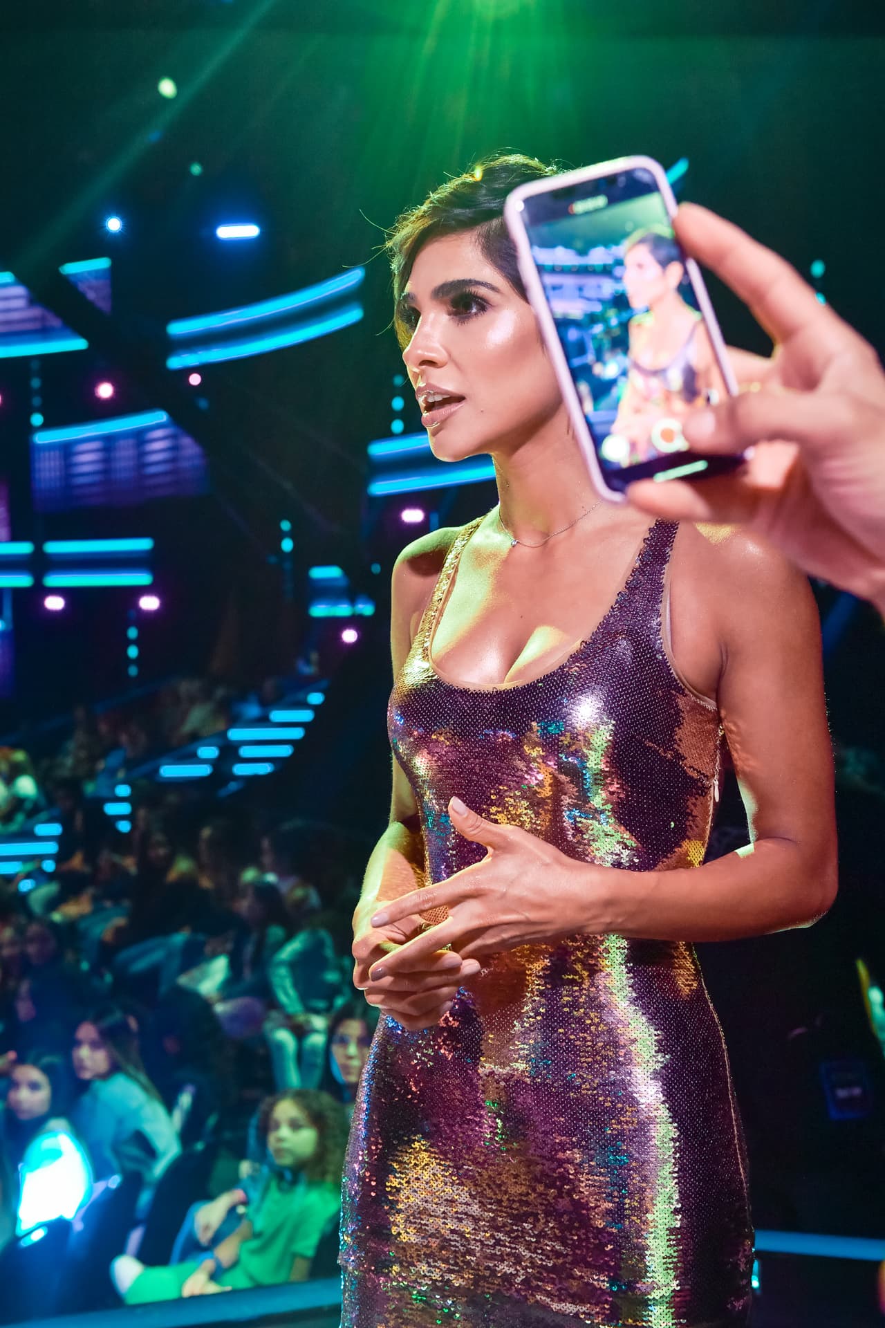 Ahora sí, todo está listo para arrancar la gala de "duelos a muerte" de Reina de la Canción. ¿Listos?