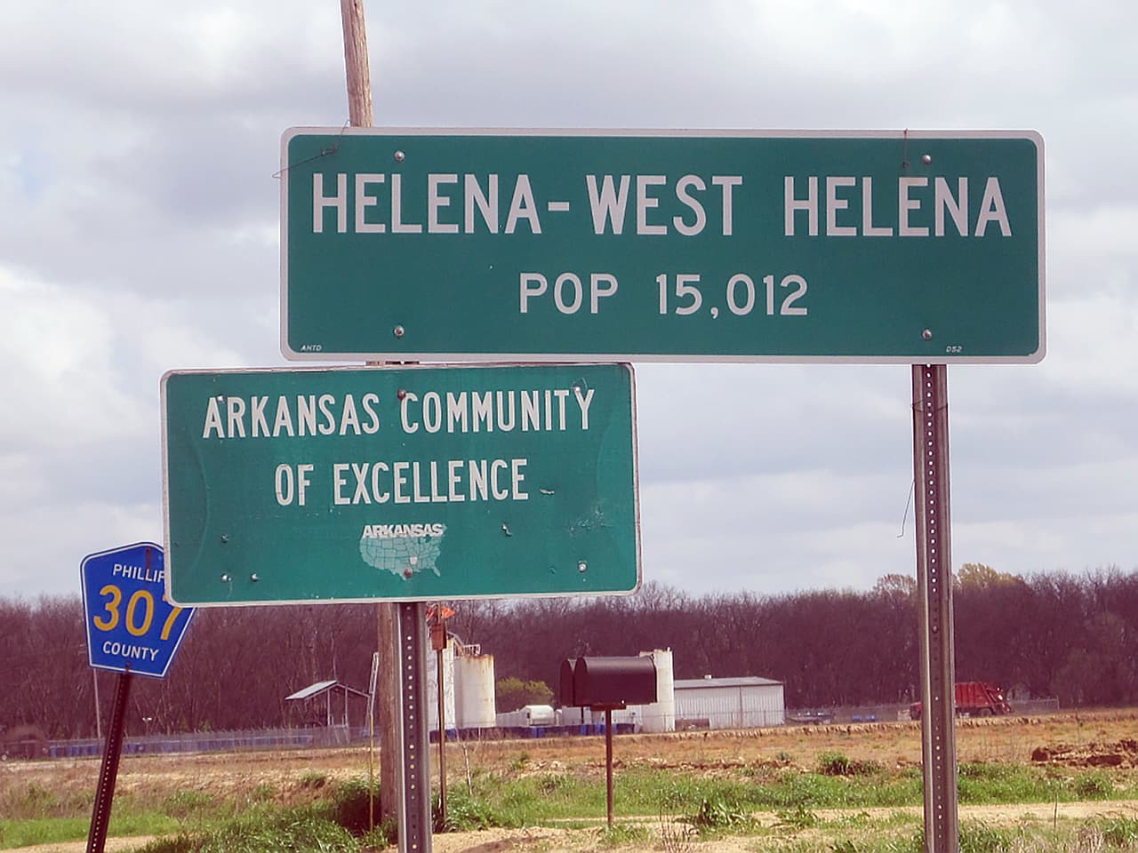 <b>Puesto 6. Helena-West Helena, Arkansas. Tasa de pobreza: 42.5% (estado: 18.1%). </b>Ingreso medio por hogar: 21,667 dólares (estado: 43,813). Valor medio de la vivienda: 75,400 dólares (estado: 118,500). Población: 11,210.