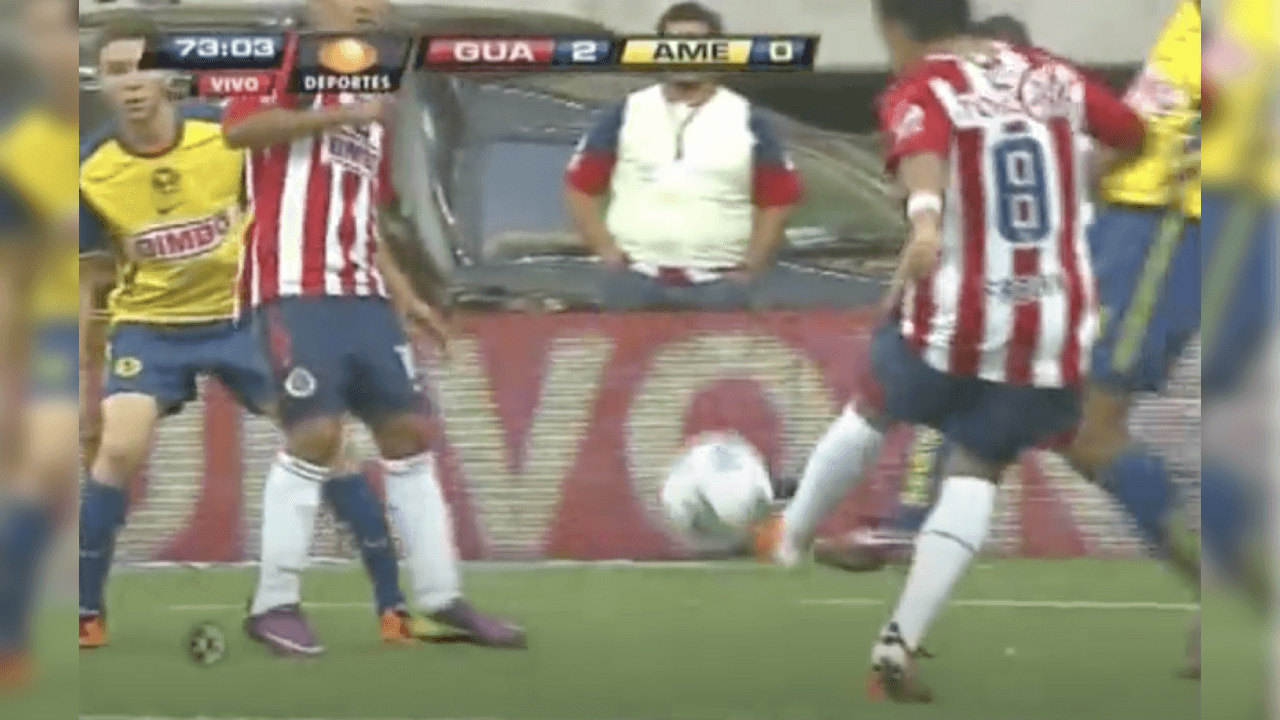 Fabián dio una gran muestra de su técnica de golpeo.