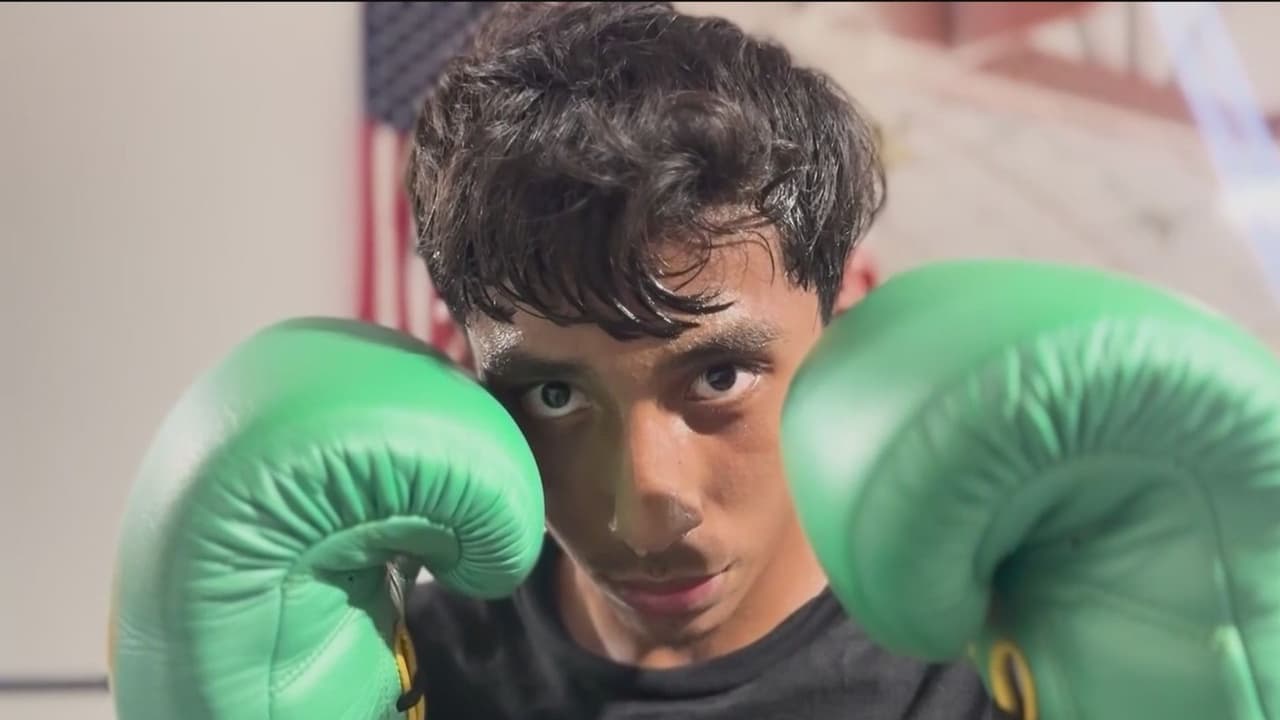 “Solo entrenaba para defenderme”: joven boxeador hispano sueña con representar a México en los Olímpicos