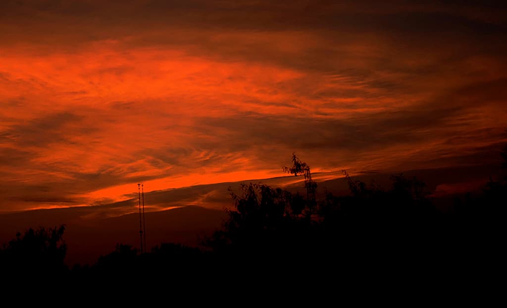 Muertos, heridos, apagones y hogares destruidos de Texas a Florida: lo que deja el mal tiempo que azota el sur de Estados Unidos