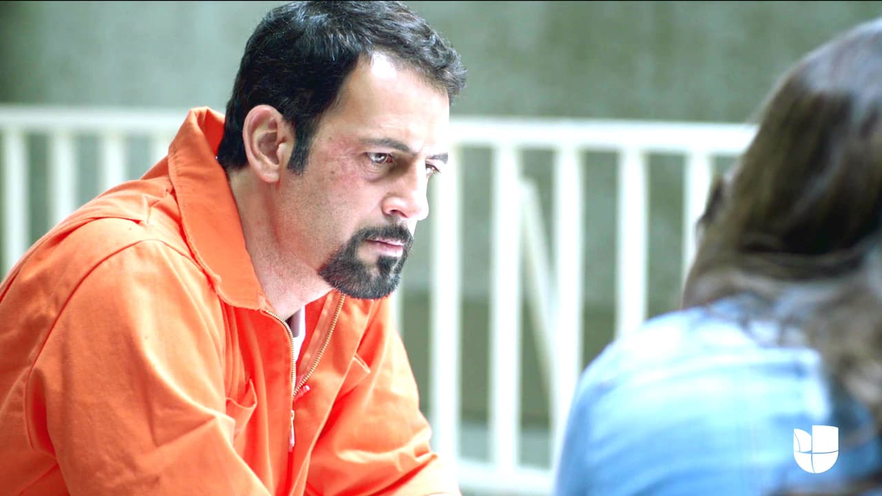 Juan está viviendo un verdadero infierno en la cárcel.