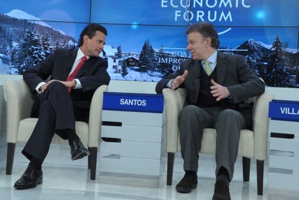 El Bastón de la Palabra le fue entregado a Peña Nieto por su homólogo colombiano Juan Manuel Santos.