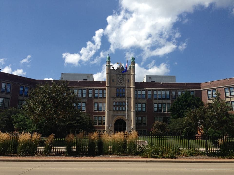 Estudiantes de secundaria hallan cámaras ocultas en las habitaciones del hotel en el que se hospedaron durante un viaje escolar