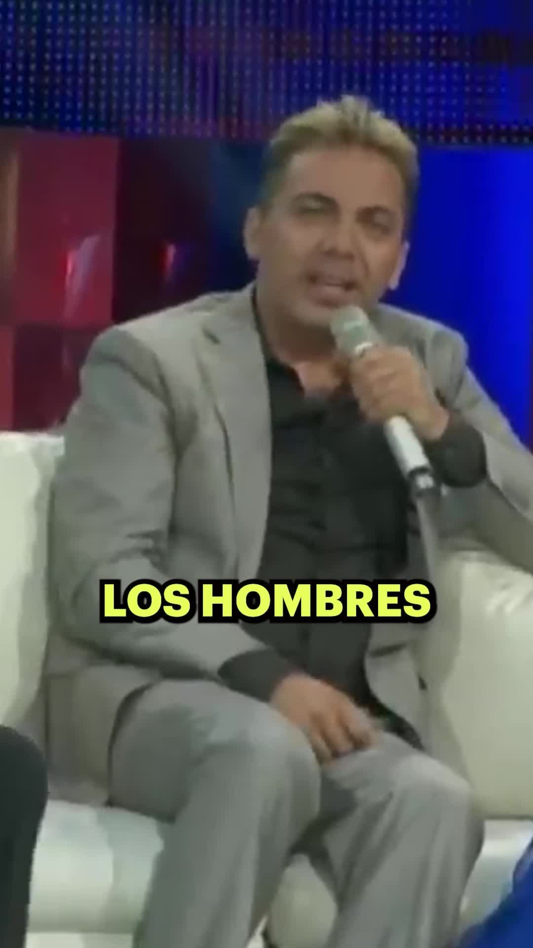 Recordamos cuando Cristian Castro hizo las paces con su papá Manuel 'El Loco' Valdés