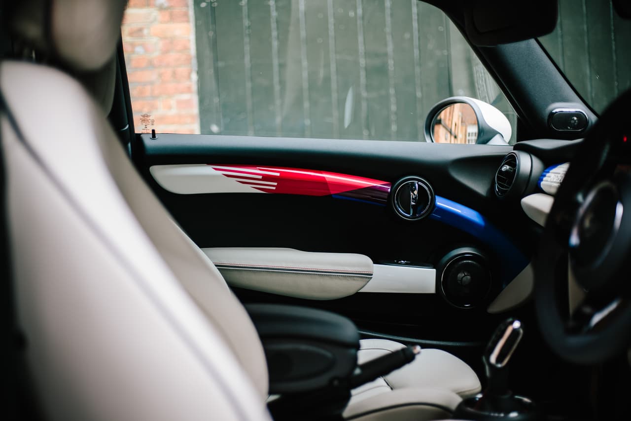 Los detalles interiores y exteriores personalizados fueron impresos en 3D.